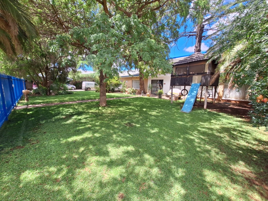 4 Bedroom Property for Sale in Rhodesdene Northern Cape